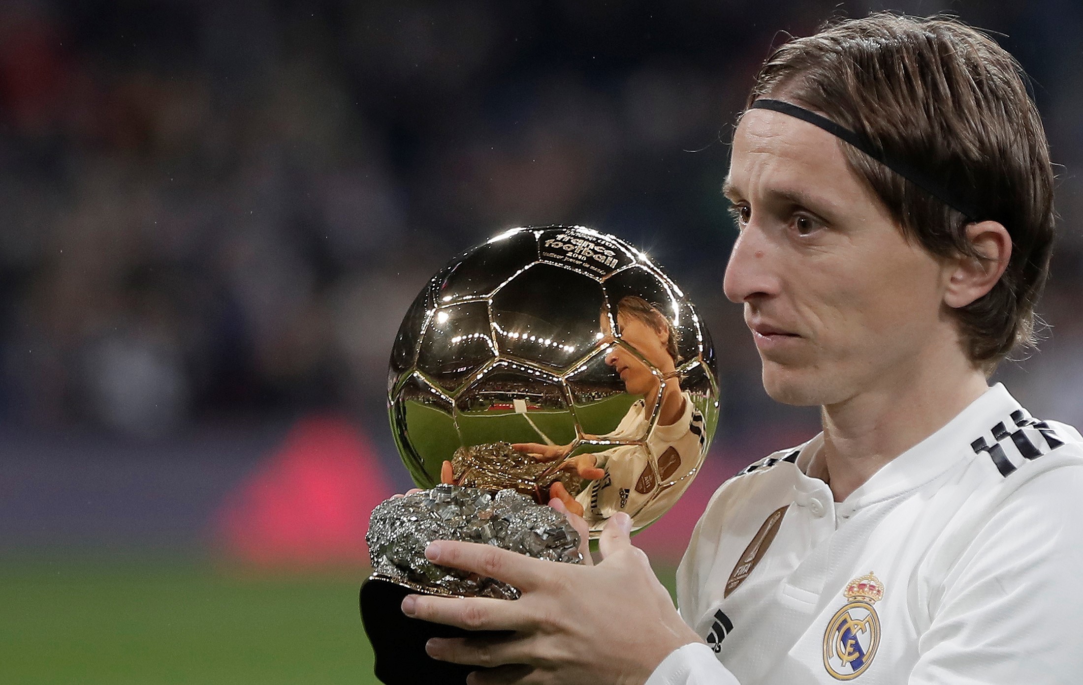 [NBA-湖人] 美记：里夫斯是珍妮巴斯力保球员，管理层不太可能交易他